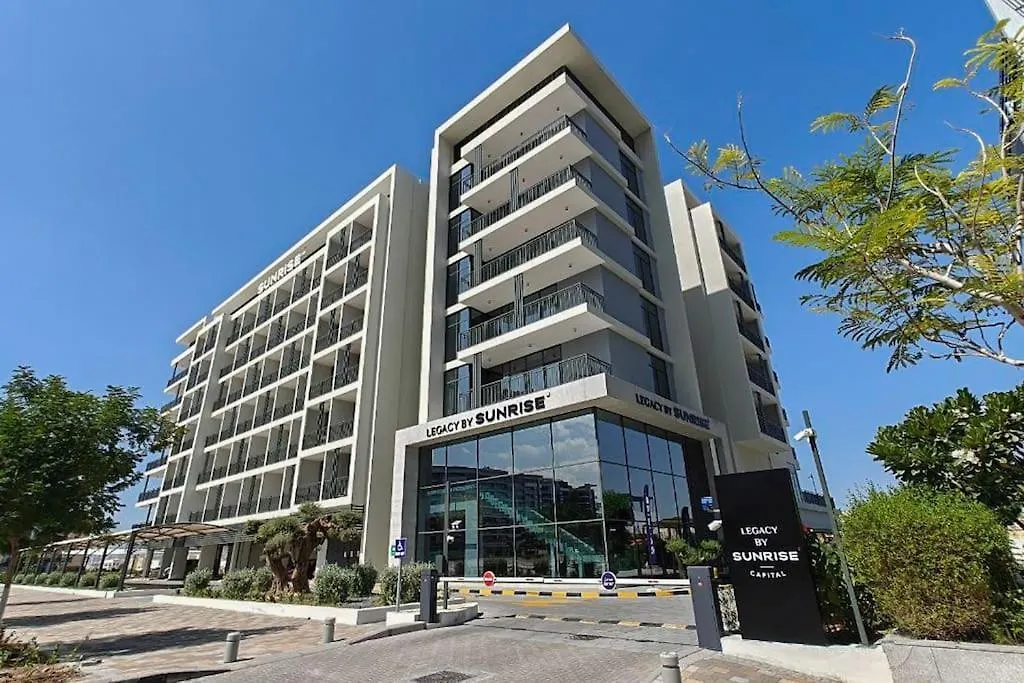 Apartment Top Location And Work And Chill Near Miracle Garden Dubai United Arab Emirates