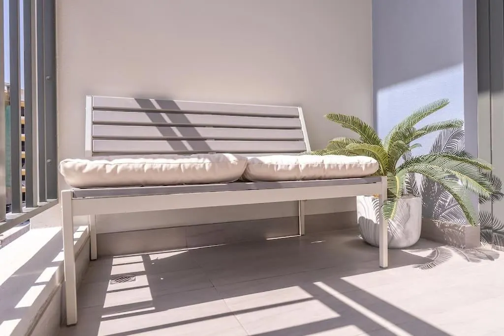 Top Location And Work And Chill Near Miracle Garden Dubai 0*,  United Arab Emirates